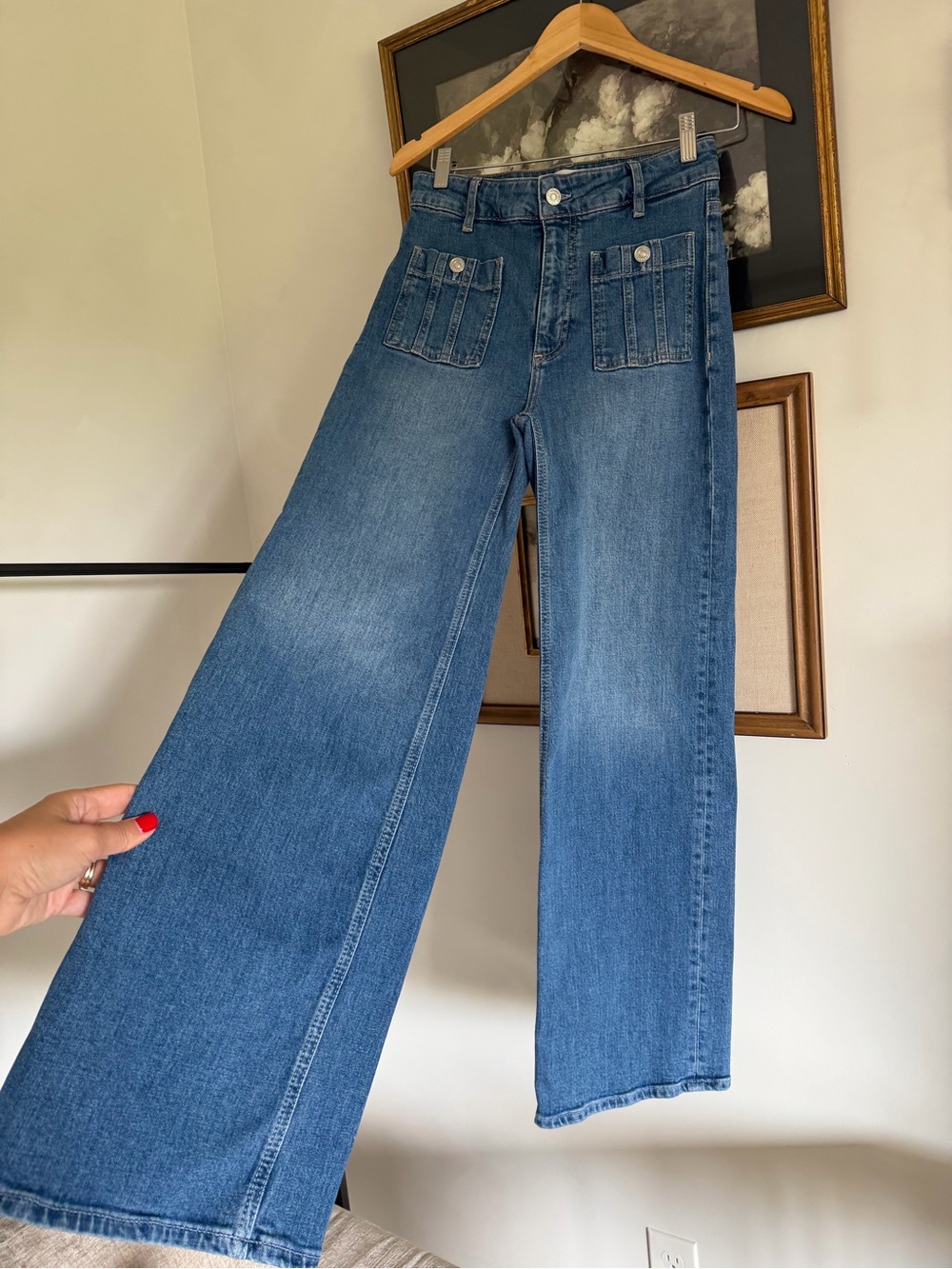 PAIGE Classic Wide-Leg High-Rise Jeans - Medium Blue - Picture 8 of 12